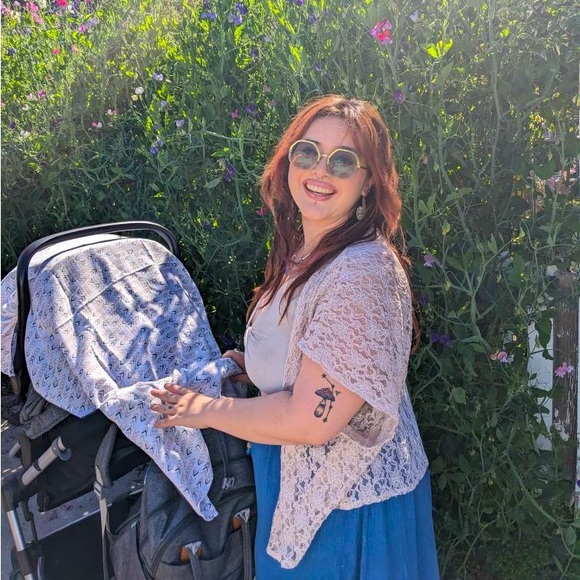 Meet your Posher, Marissa - Picture 7 of 7